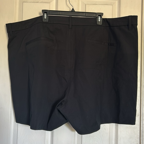 NWOT Old Navy black high rise pixie shorts size 28 - Picture 2 of 4